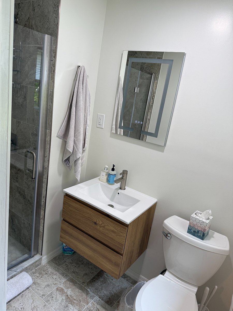 En-suite Bath