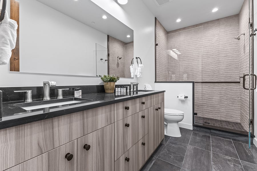 Bathroom | Shower | Toile