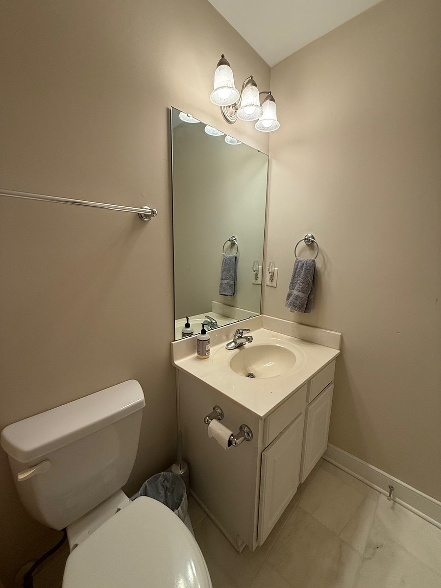 Private full bathroom with towels starter supplies and cleaning supplies included
