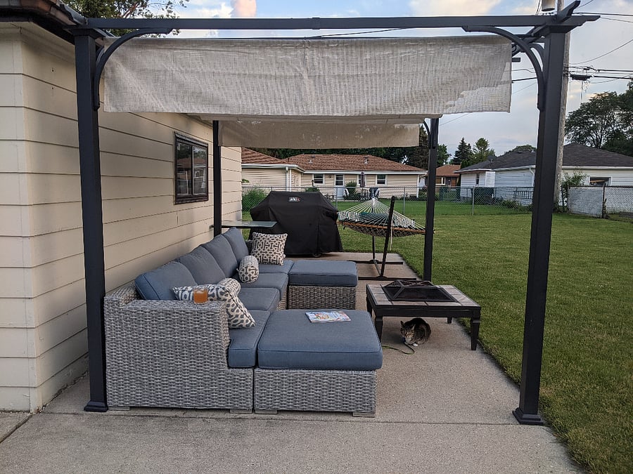 Enjoy the patio area and get some fresh air when it's nice day out!