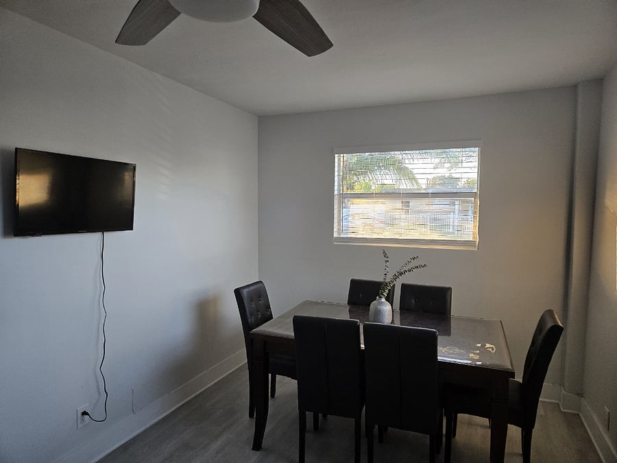Furnished Finder property 939255_1 photo 8