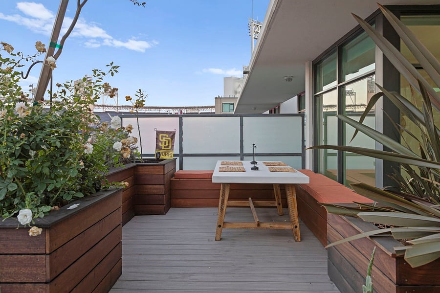 Roof deck dining.