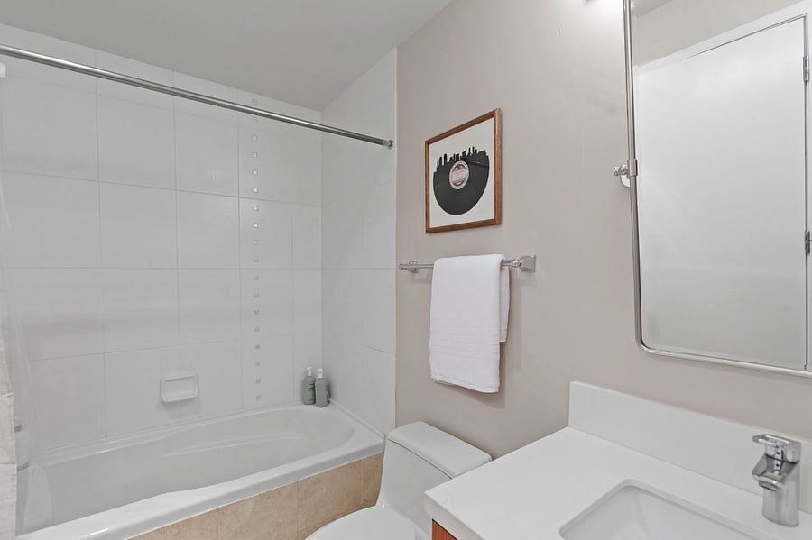 2nd floor guest full bathroom.