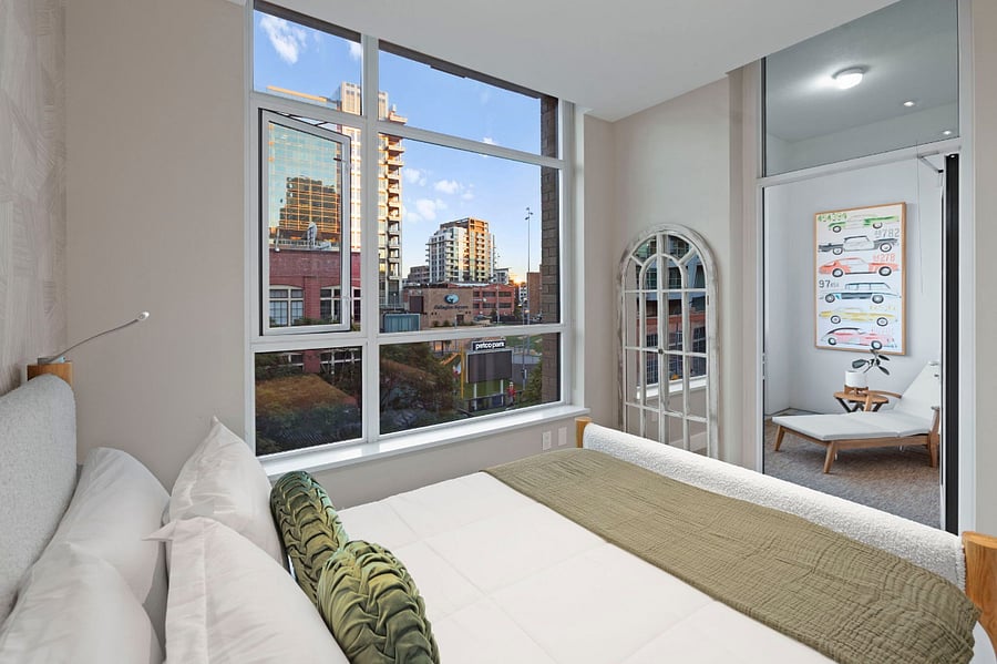 2nd floor guest queen bedroom, overlooks Gallagher Square.