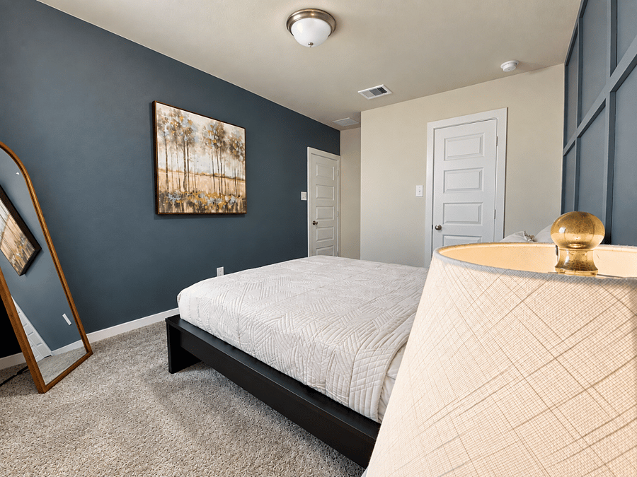 spacious private bedroom with queen bed walk in closet,full-length mirror and plenty of room to settle in comfortably