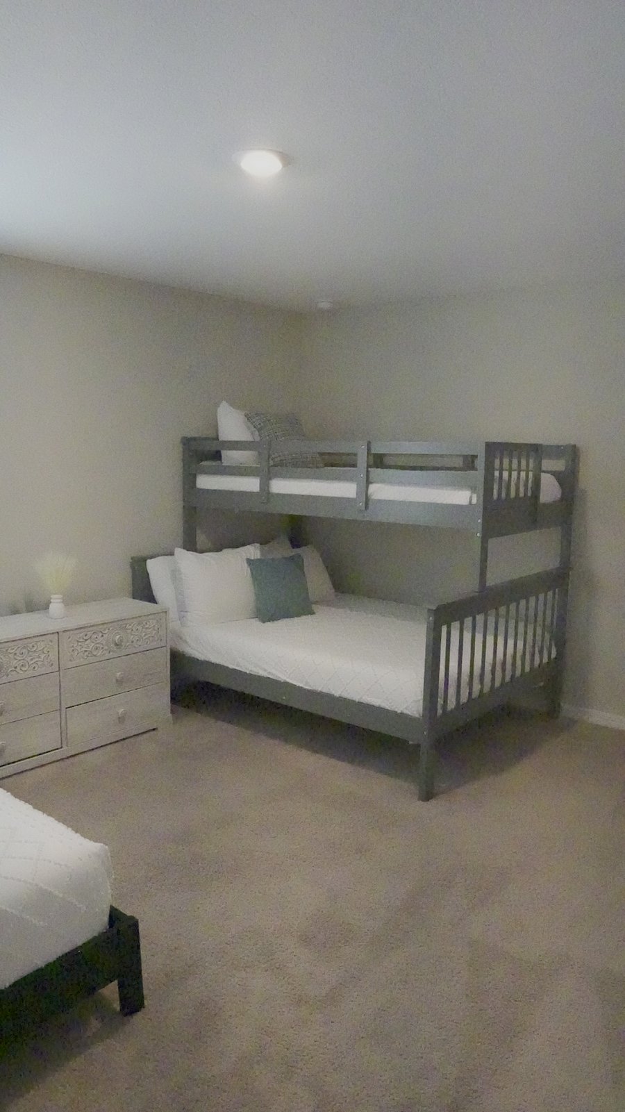 Furnished Finder property 939339_1 photo 30