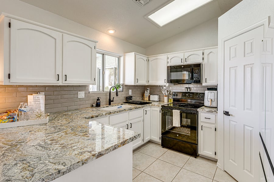 Furnished Finder property 939347_1 photo 16