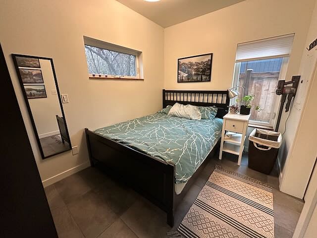 Bedroom with queen bed