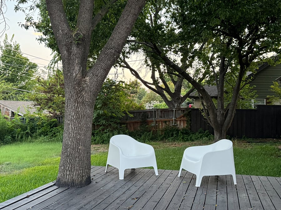 Outdoor deck