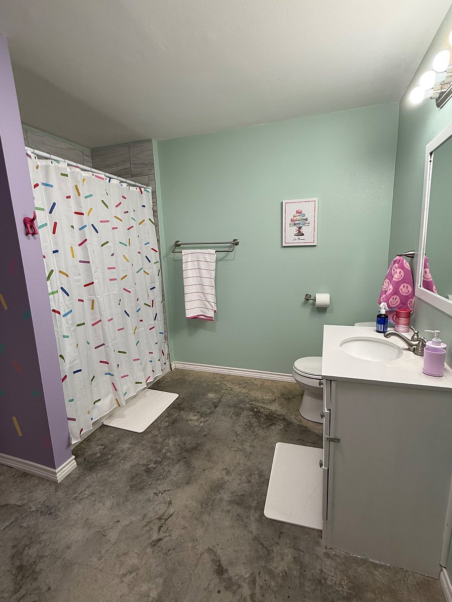 Full bath