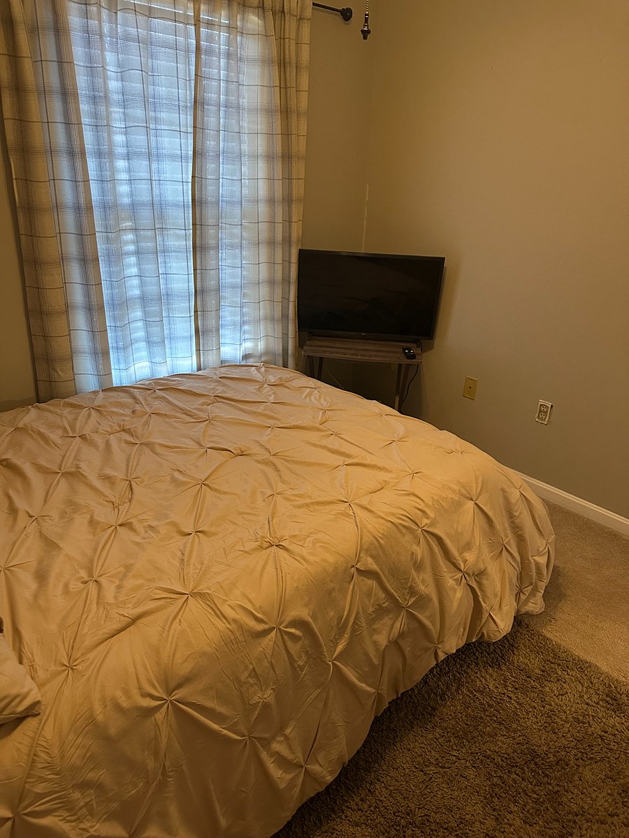 secondary bedroom with spacious closet