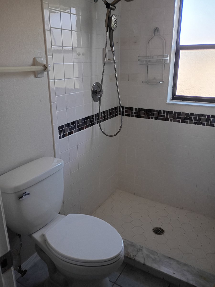Furnished Finder property 939591_1 photo 12