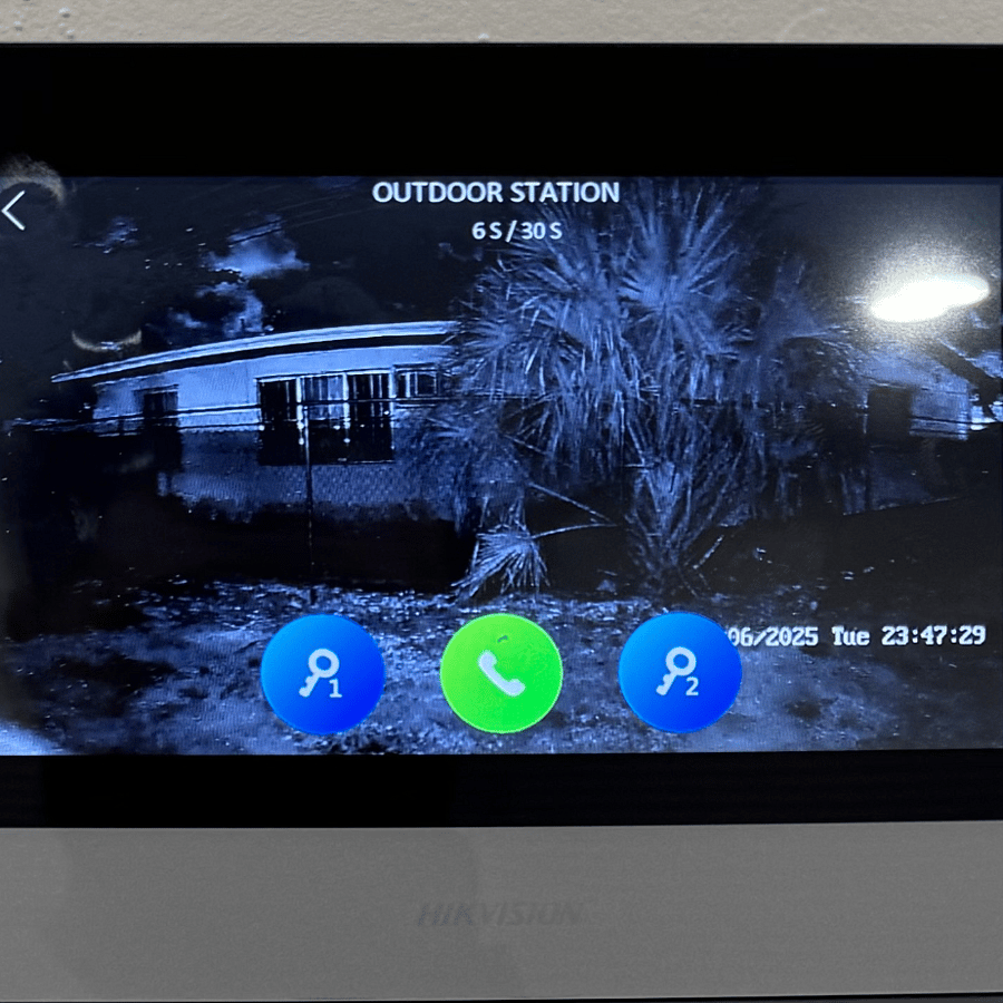 Secure & Smart Keyless Entry Indoor Control Panel - Back Entrance View