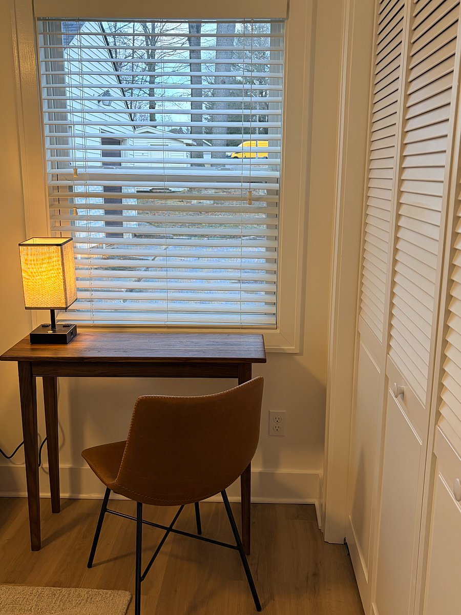 Workstation available to set up in the first bedroom
