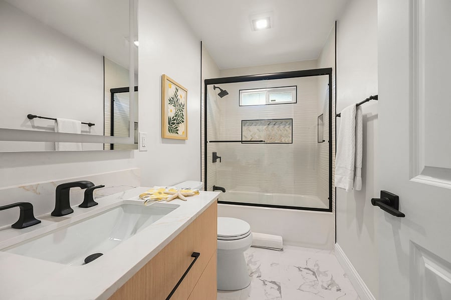 Fully remodeled bathroom 2