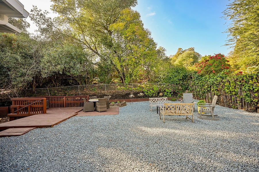 Multiple seating option in a tranquil backyard