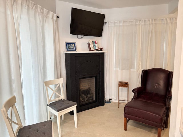 Furnished Finder property 939888_1 photo 8