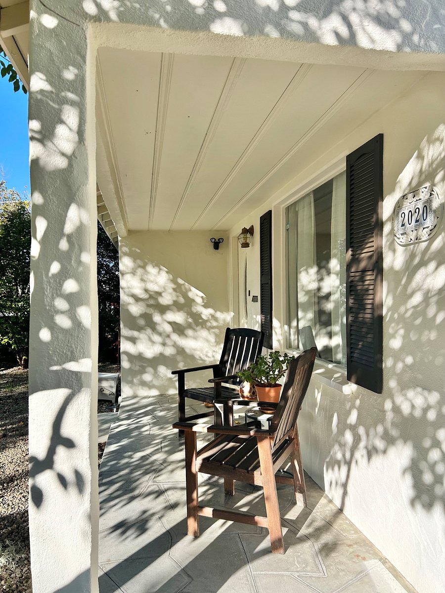 Cottage Porch