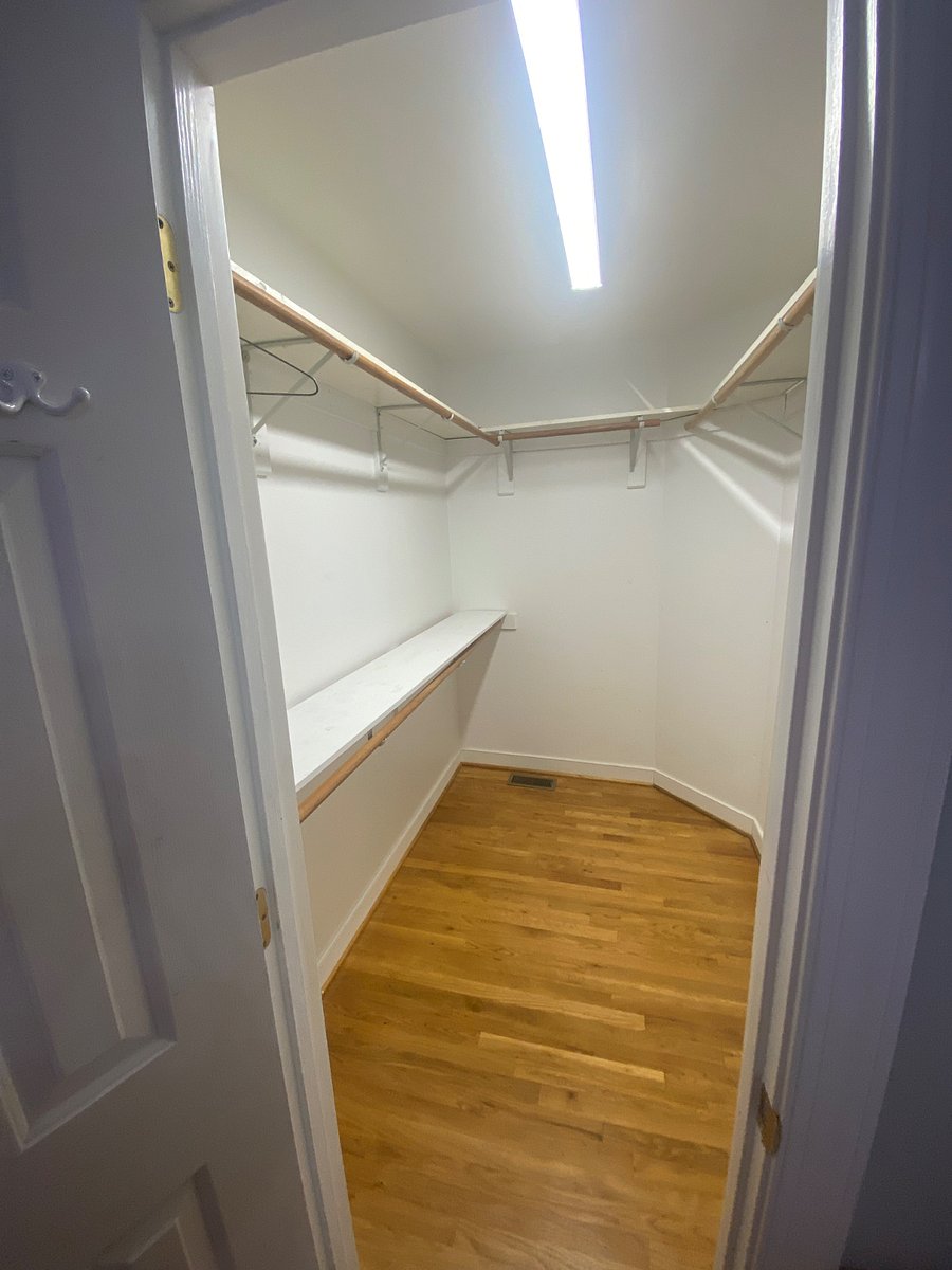 Walk in closet for extra storage