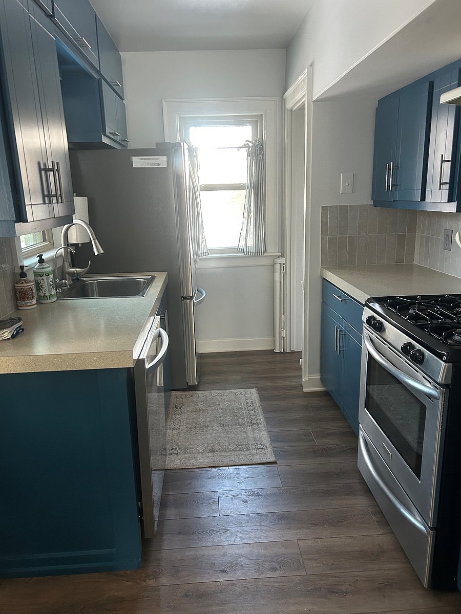 Shared kitchen on the main floor