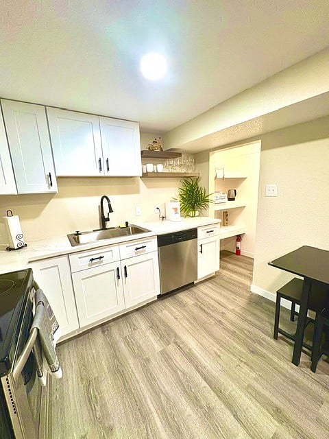 Furnished Finder property 940133_1 photo 7