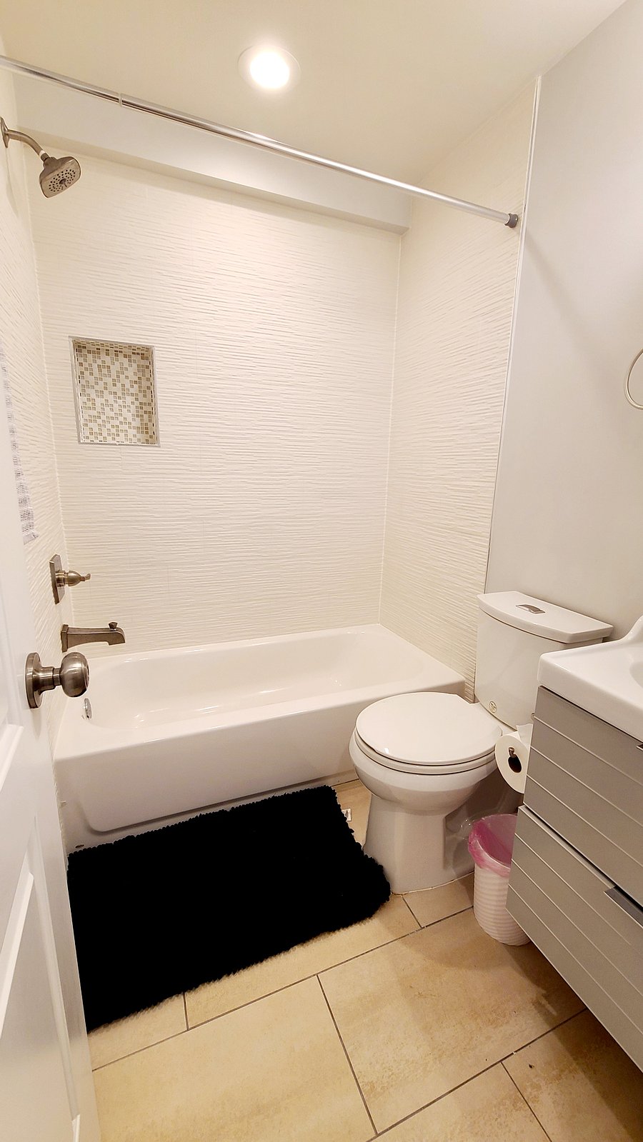 Hallway bathroom upstairs