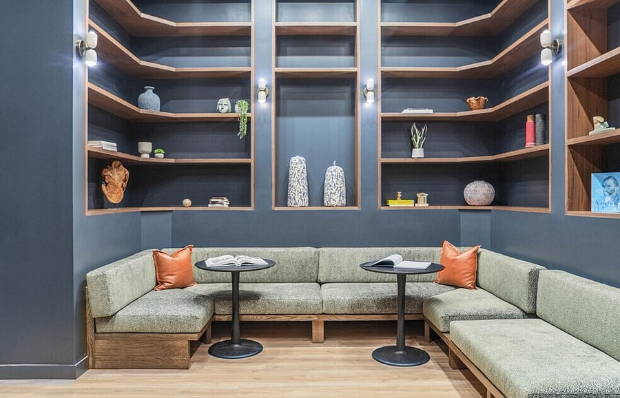 Where timeless style and modern comfort come together beautifully.
Enjoy the luxury of unwinding in an impeccably designed lounge.
