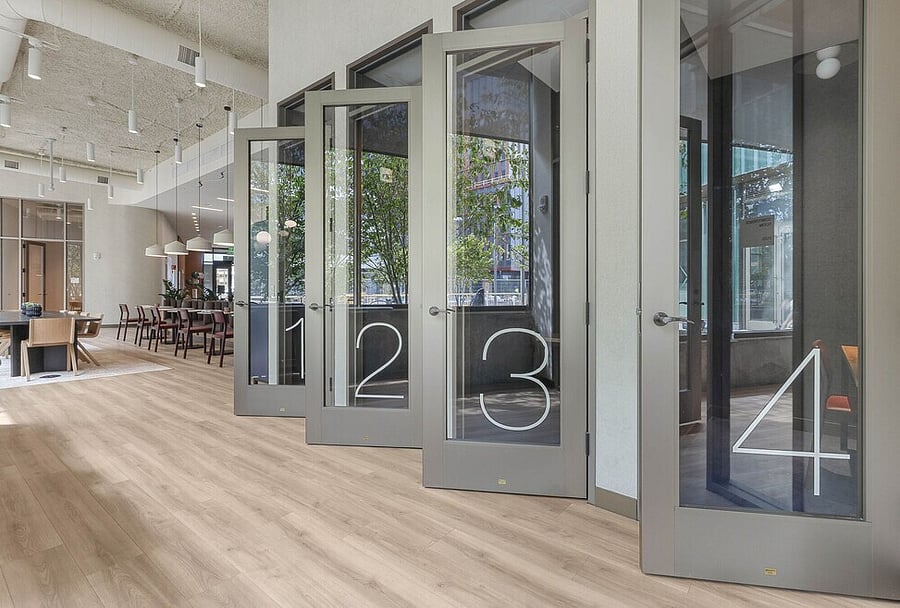 A sophisticated environment tailored for meaningful work.
Perfect for calls, planning sessions, and team collaboration.