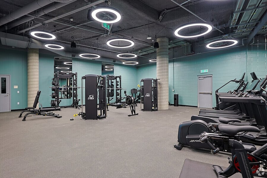 A sleek, well-equipped gym ready for every level of training.
Enjoy a space that supports both strength and balance.