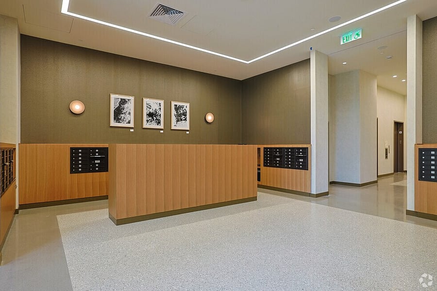 Clean, modern, and thoughtfully arranged.
This mail room ensures your parcels are stored safely and ready when you are.