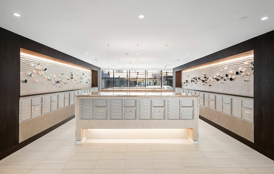 A dedicated mail and package space for seamless convenience.
Collect deliveries with ease in a secure, well-maintained room.