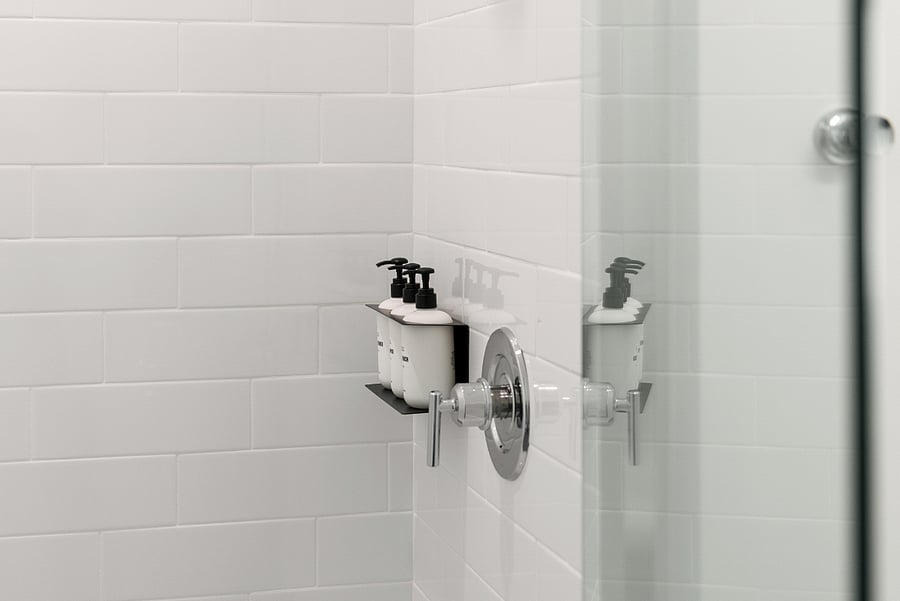 A spa-inspired bathroom designed for quiet relaxation.
Unwind in a space where every detail feels clean, calm, and elevated.