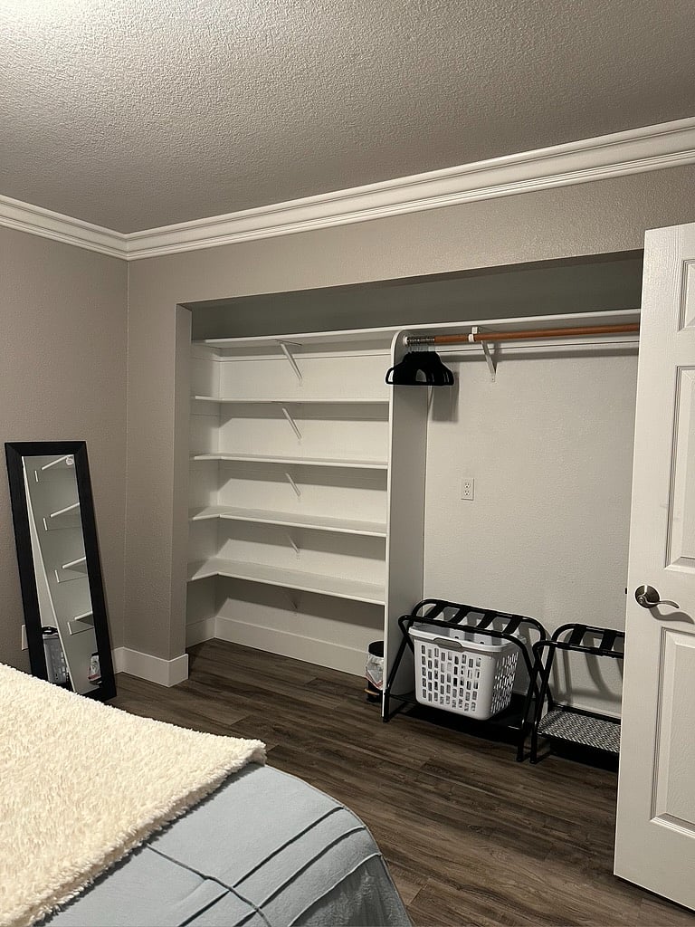 Practical closet