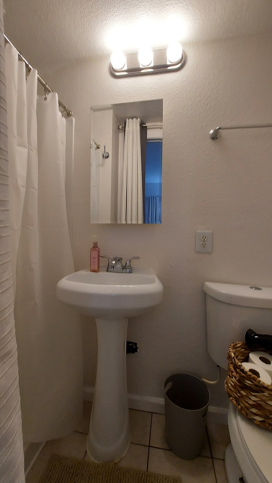 Furnished Finder property 940333_1 photo 9