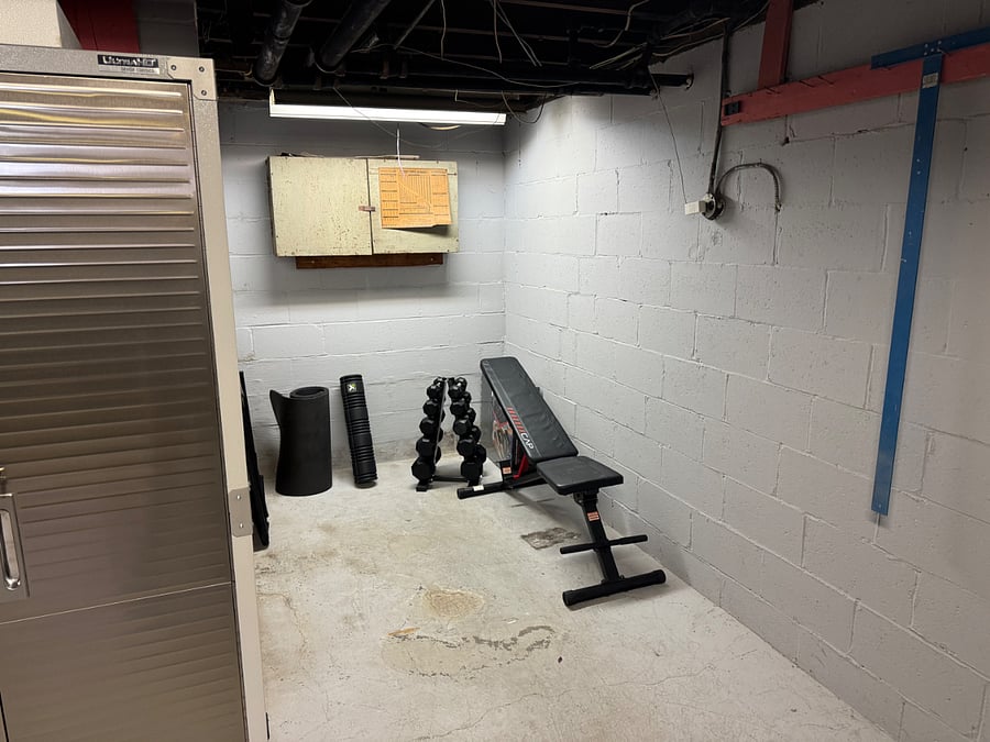 WORKOUT AREA