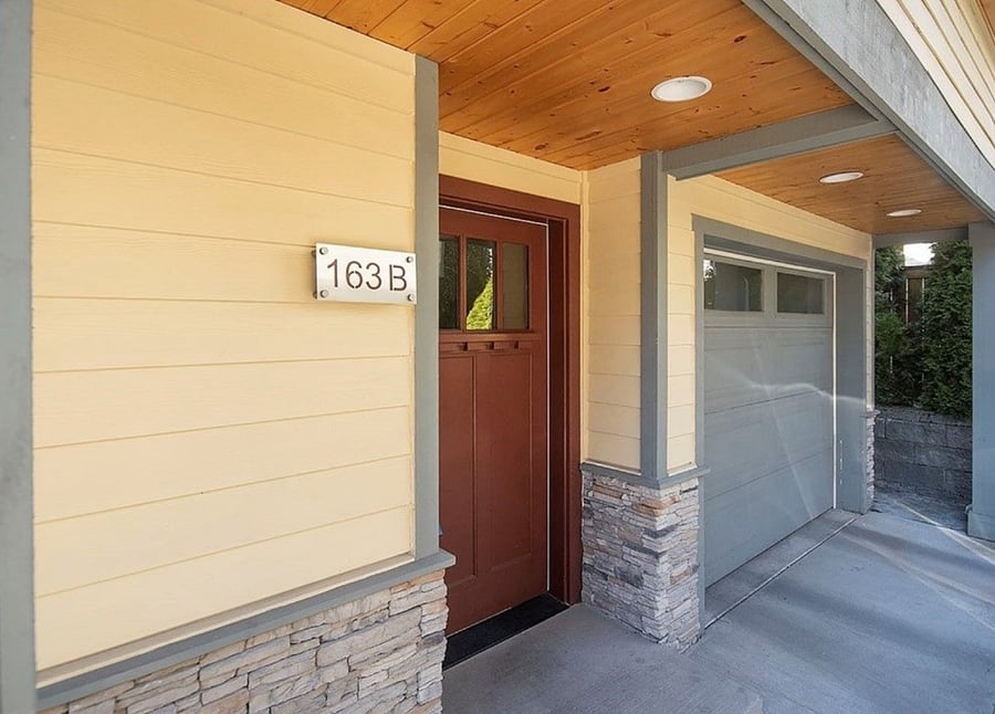 Off street entrance