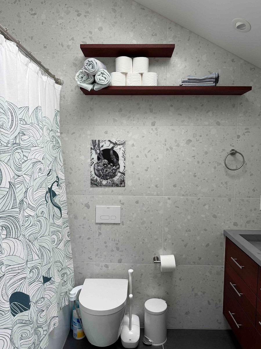 Toilet with bidet