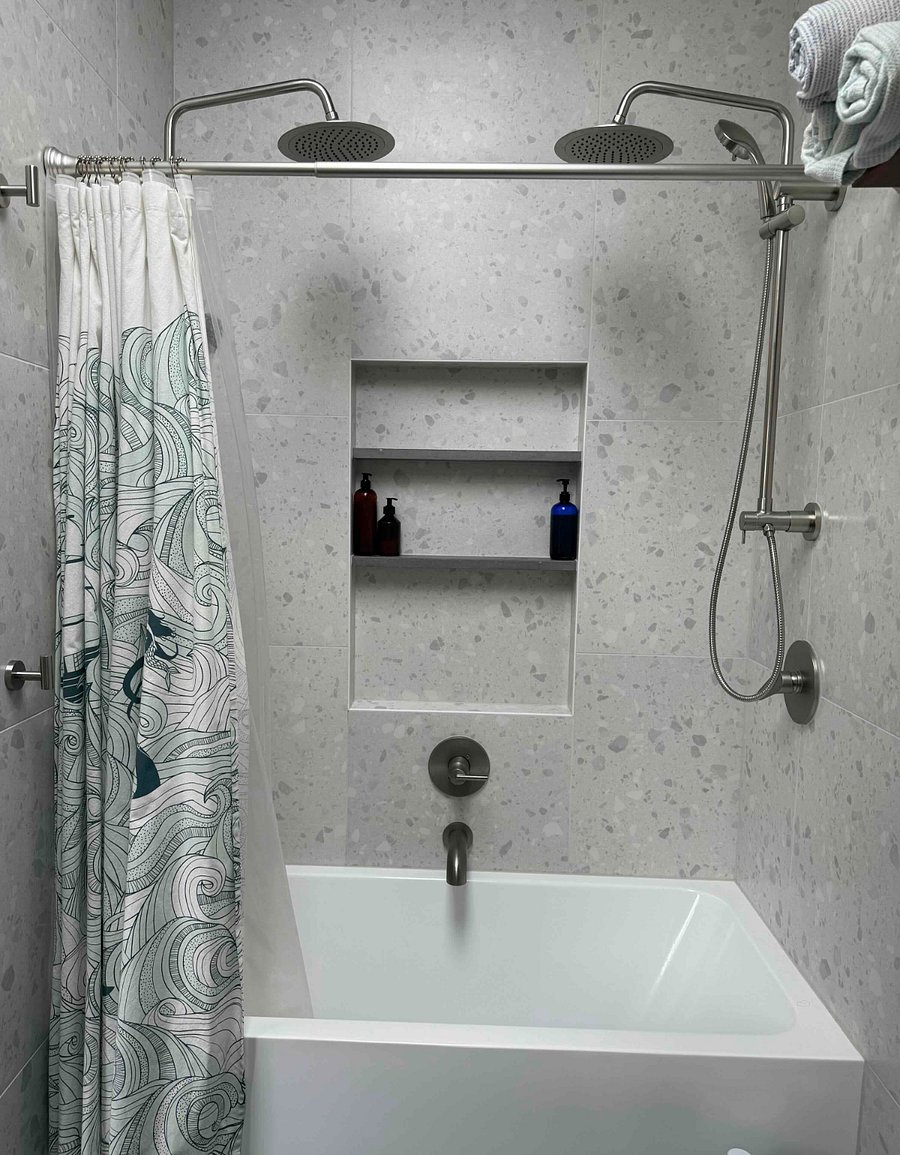 Double rain shower heads