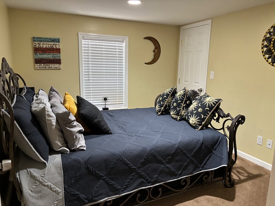 Bedroom 2, queen bed with walk in closet