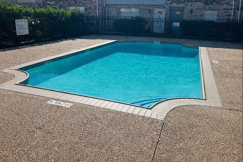 Community pool open year round