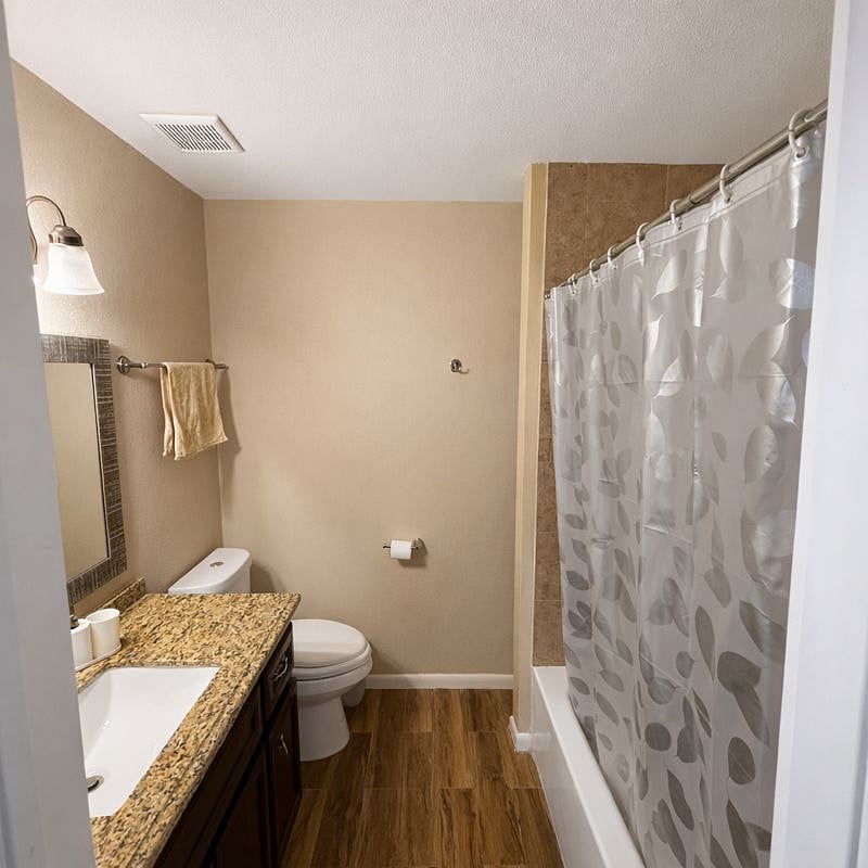 2nd bathroom