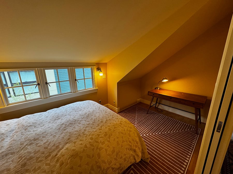 office/den/guest bed