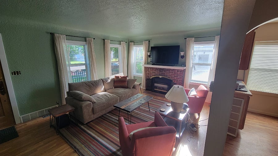 Living room with gas fireplace