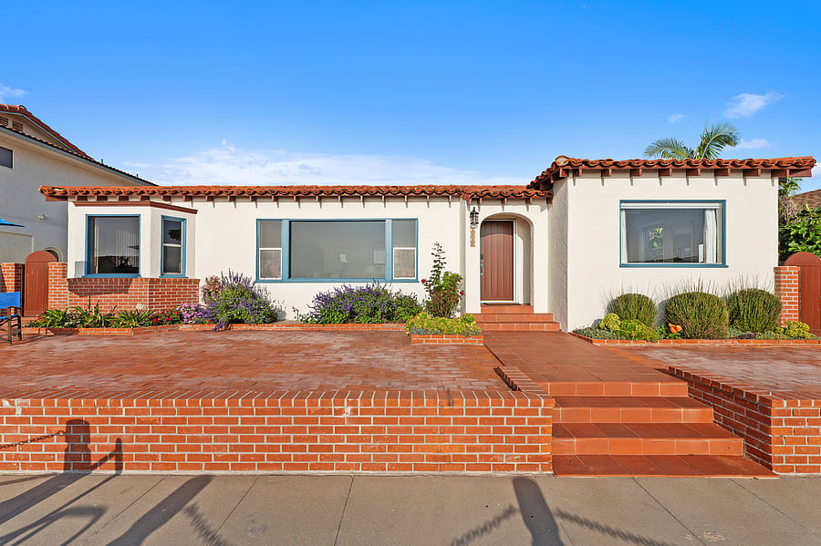 Expansive Front Patio