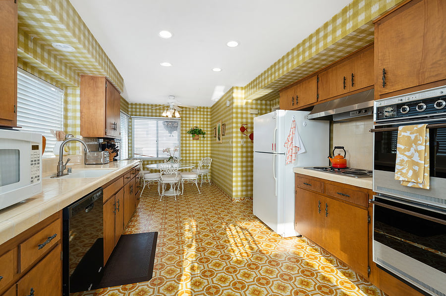 Vintage Kitchen