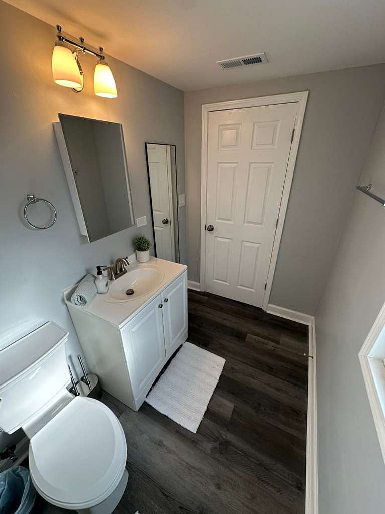 Furnished Finder property 940498_1 photo 8