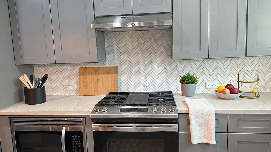 kitchen-virtually staged