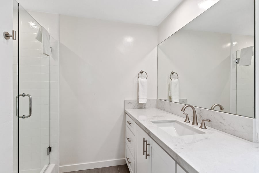 Full bathroom with step-in shower