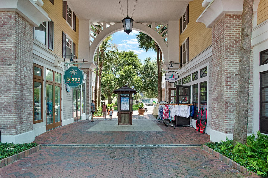 Village Shopping, Dining & Entertainment