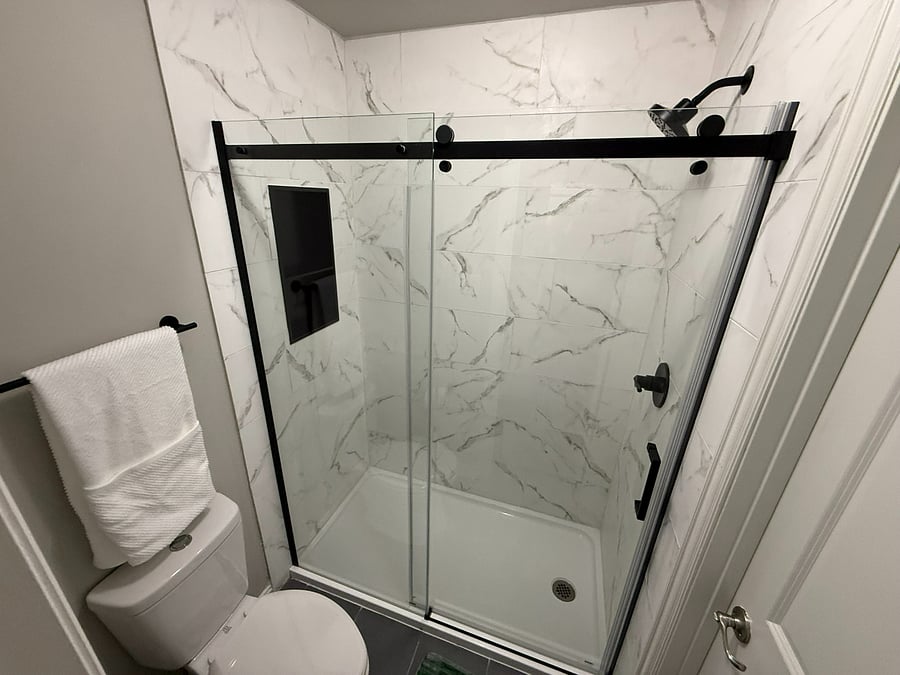 Full Bath 4-Upstairs
